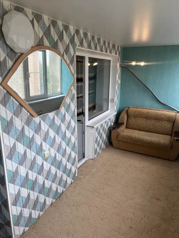 Квартира напротив крыла «Икара»