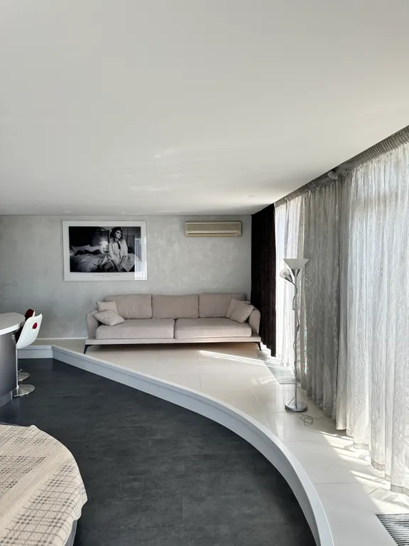 Люкс с видом на Ангару