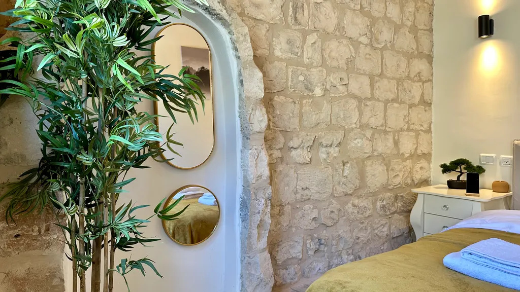 Уютная квартира с террасой рядом с Парижской площадью