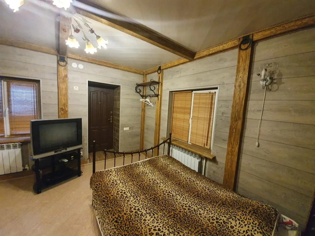 Часть дома из 3-комнат, с отдельным входом в центре курортной зоны