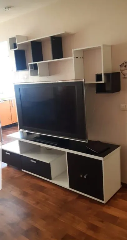 Бюджетная двухкомнатная квартира в центре Норильска