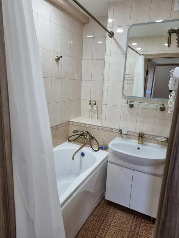 Шикарная трёшка с видом на горы и город