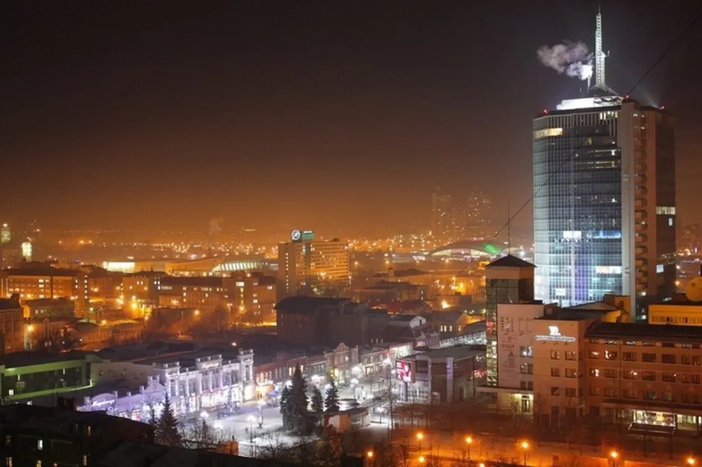 Шикарные двухкомнатные апартаменты на полощади Революции с джакузи