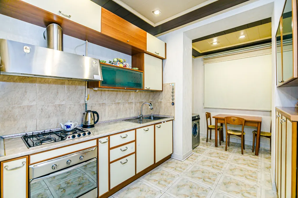Apartment i̇n the targovu