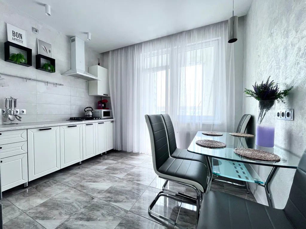 Квартира Уютная квартира в фиолетовых тонах — Симферополь