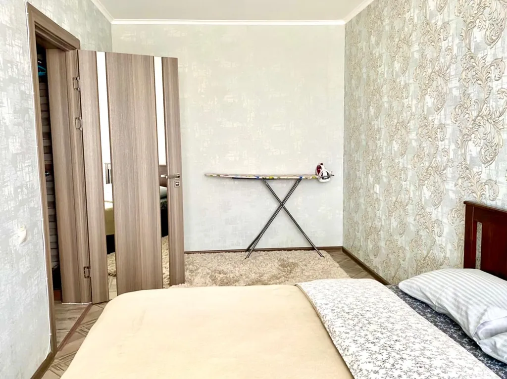 Квартира с современным ремонтом в новостройке