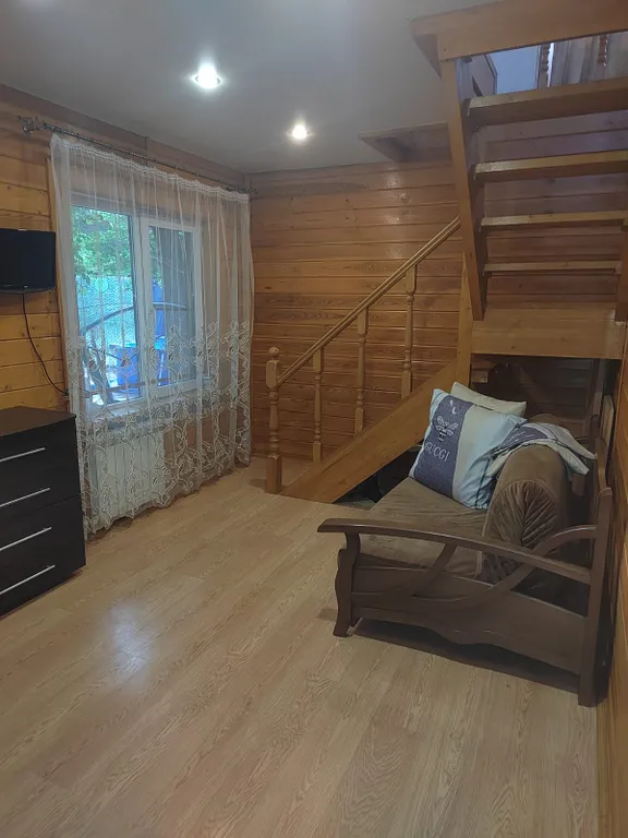 Коттедж Деревянный домик в лесной чаще рядом с морем — Геленджик