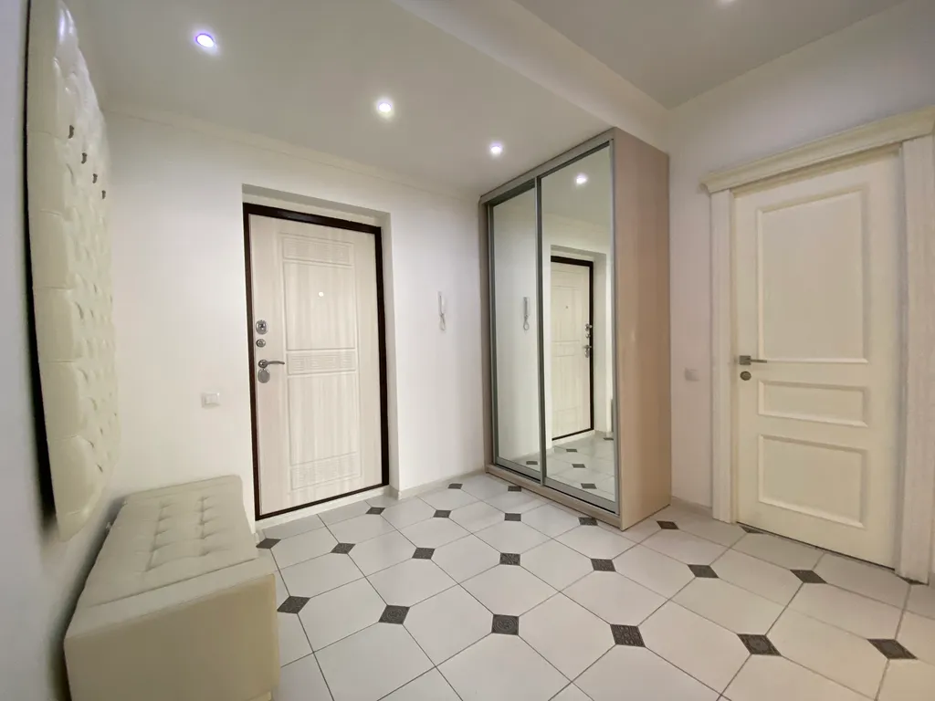 Квартира Отличная, уютная, современная 2-ком. квартира у моря — Анапа