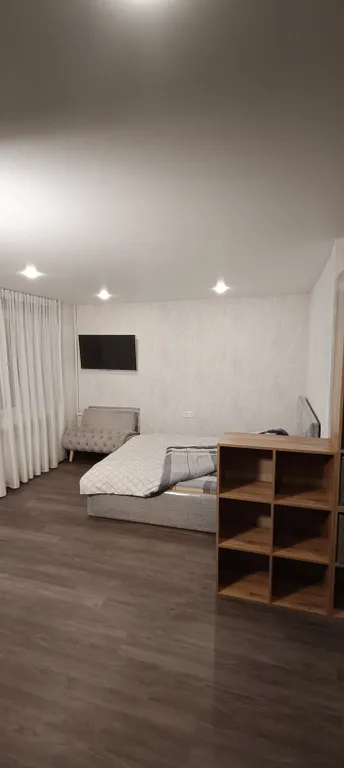 Уютная студия с лоджией