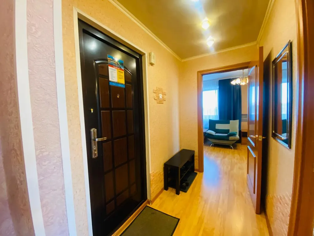 2-х комнатная квартира в Октябрьском районе, с балконом