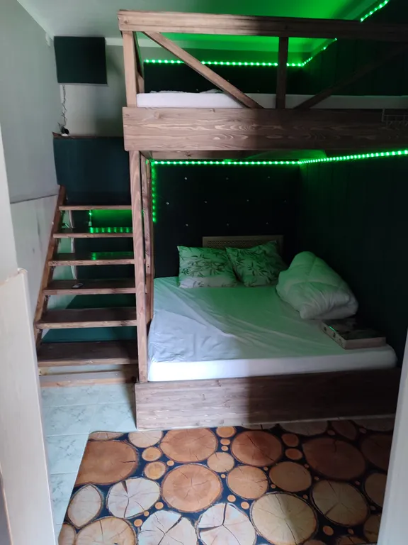 Тропикана в 50 метрах от моря