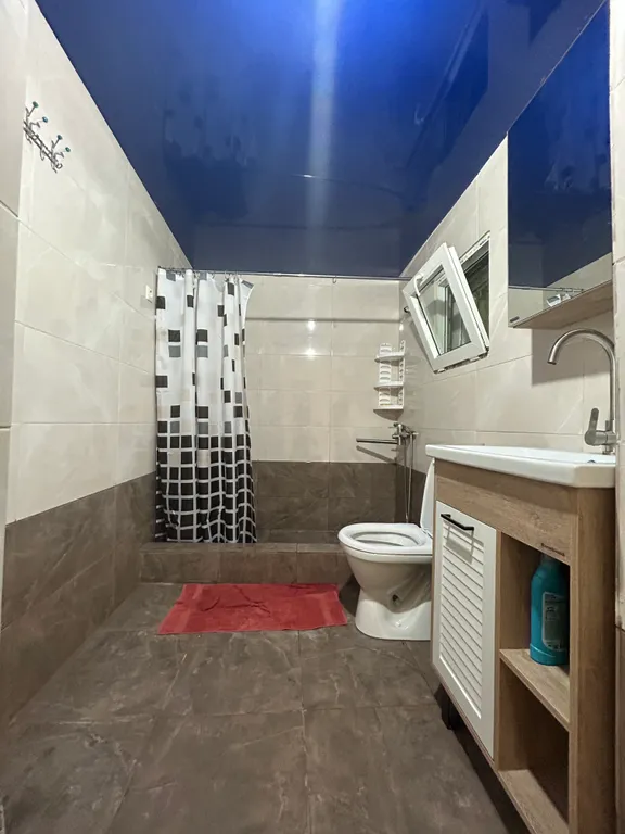 Дом с видом на горы и море