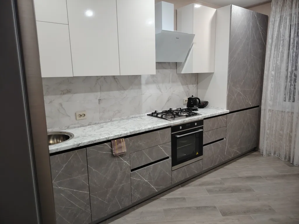 Новая квартира с автономным отоплением, 10-15 минут на машине до центра