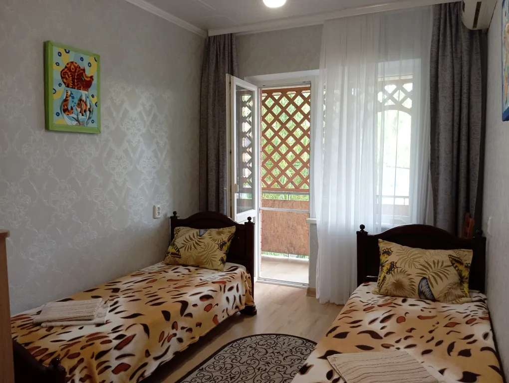 Двухкомнатный номер с балконами