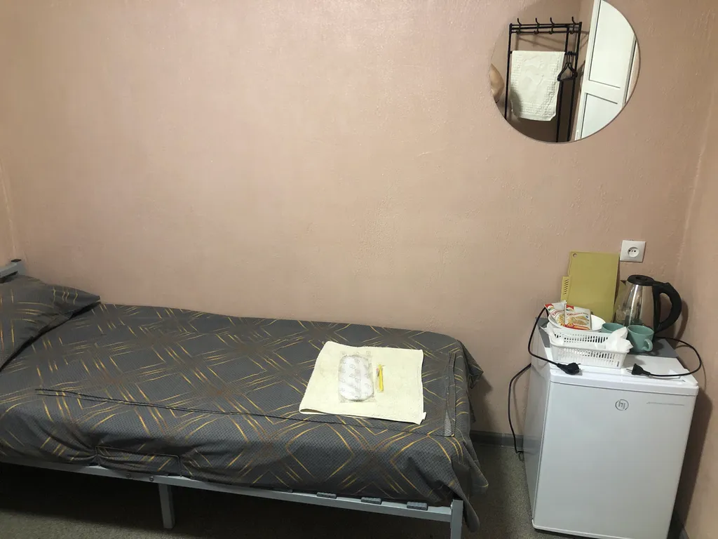 Двухместный ночлег гостиничного типа в Каменске Шахтинском