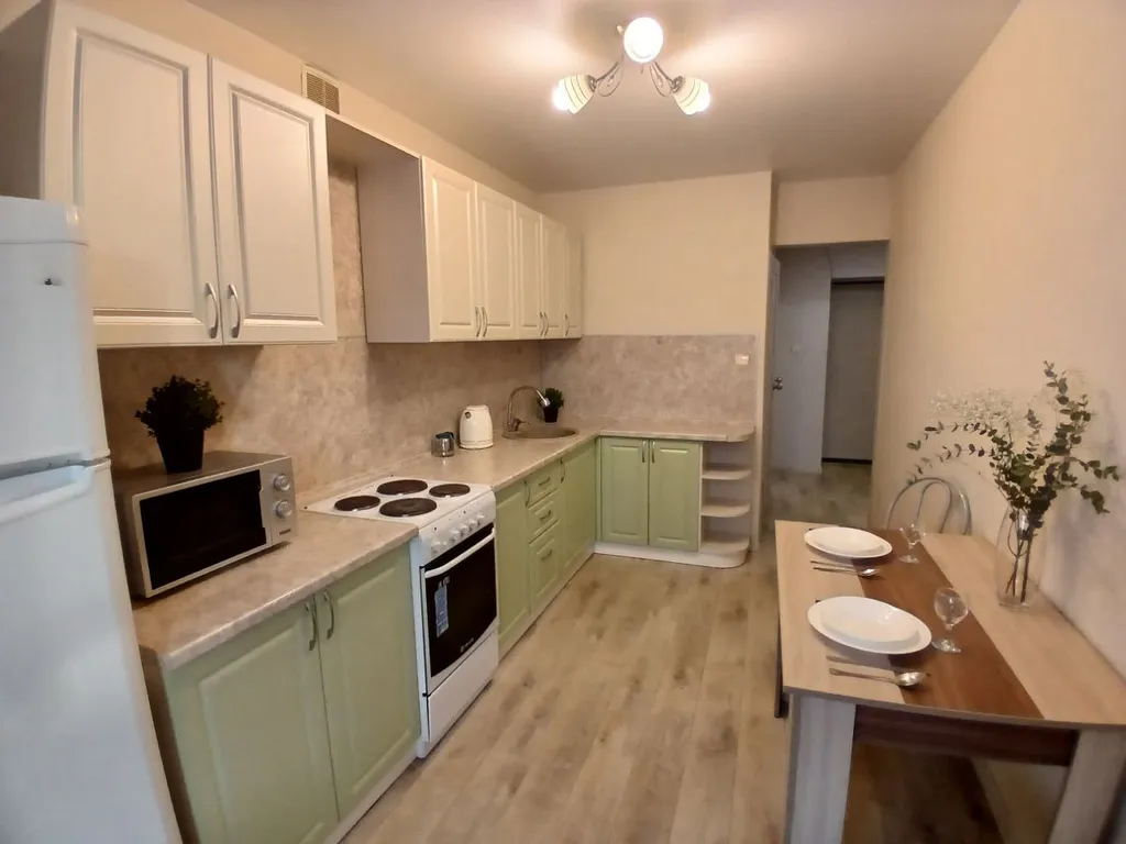 Уютная квартира на новгородской у дк пз