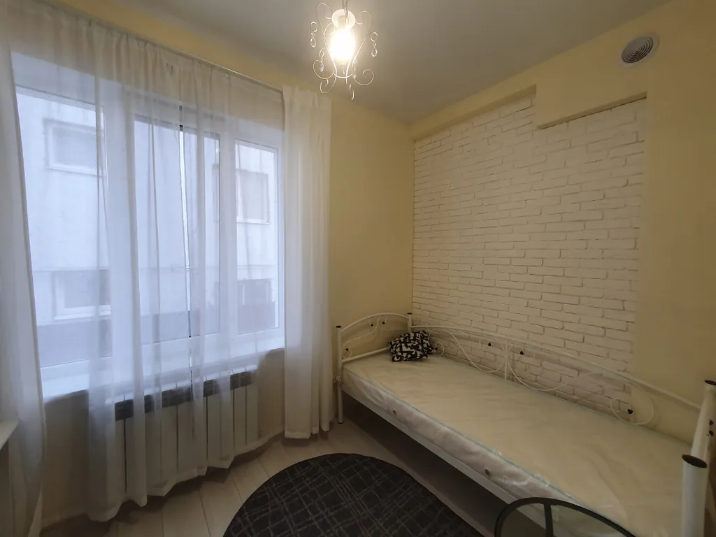 Уютная 2 комнатная квартира в центре с двориком