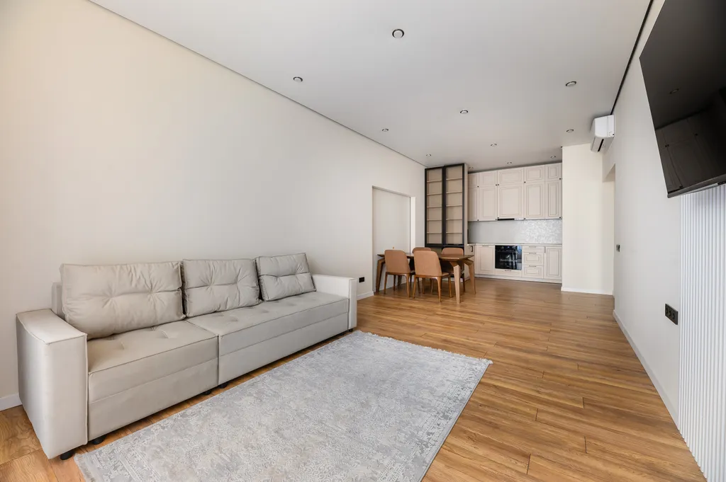 Уютная квартира в центре города Алматы