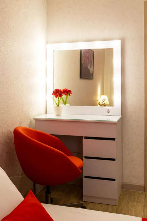 У нас уютно и гостеприимно, рядом с ТРЦ Планета, ждем вас