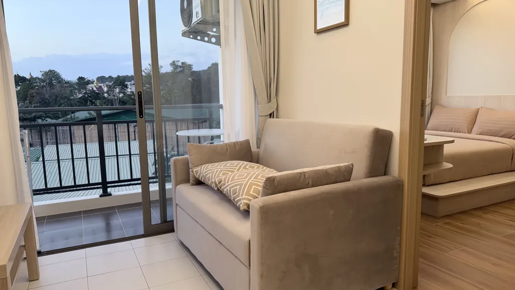 Изумительная квартира у пляжа Камала с бассейном и спортзалом