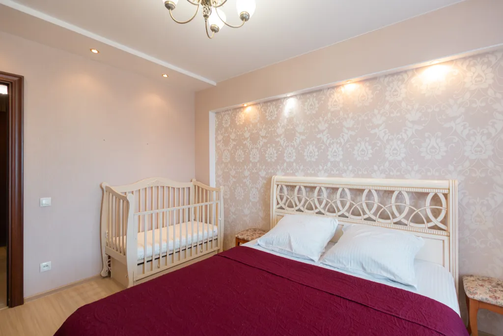 Квартира рядом с СК Кристалл