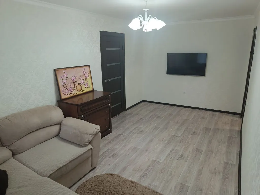 Квартира Уютная 2 -комн. квартира в центре города — Элиста