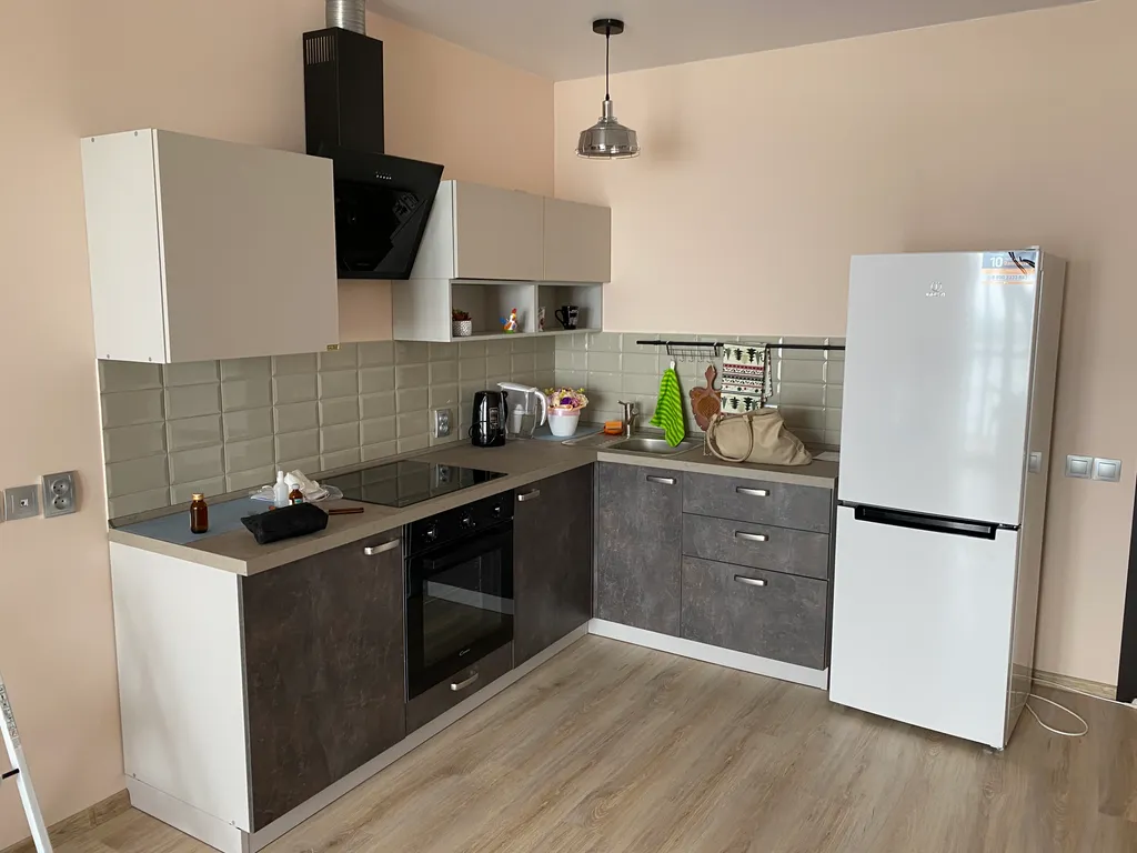 Новый высотный дом рядом с домом Павлова