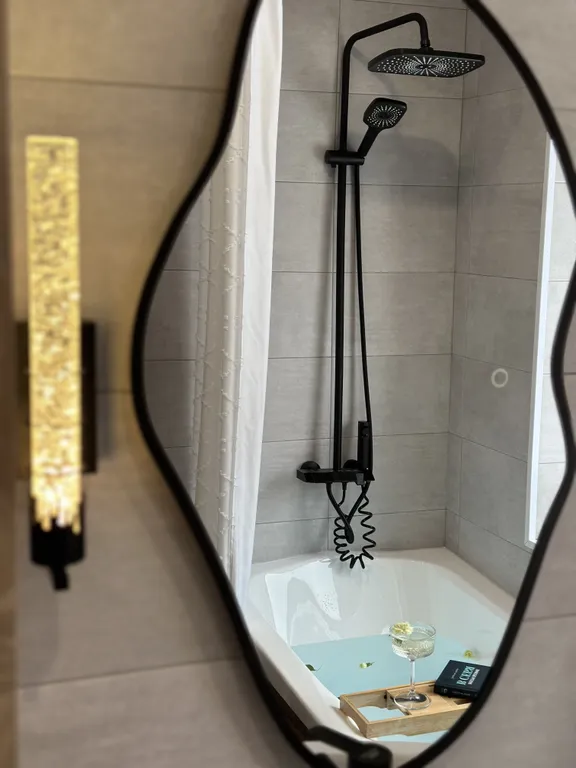 Отдых с банным чаном у леса