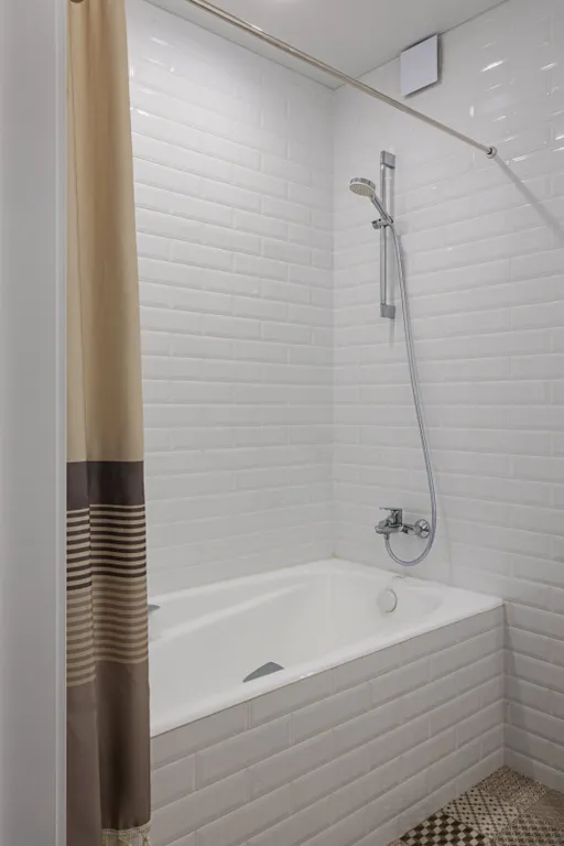 Квартира в центре, возле цирка и парка, старого города