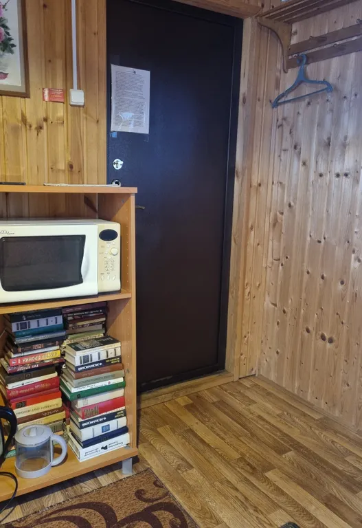 Коттедж Уютный домик с подогревом и добствами у озера Омчино для двоих человек — Луга