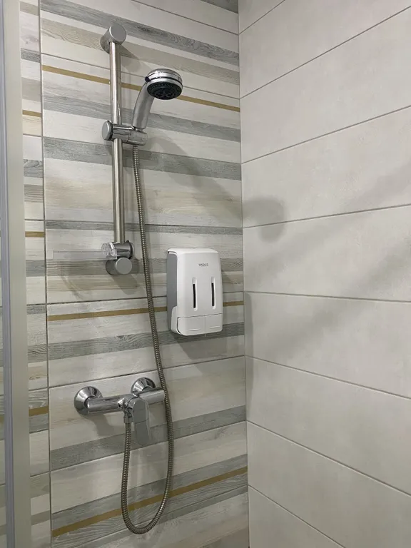 Трехместные апартаменты с балконом рядом с морем