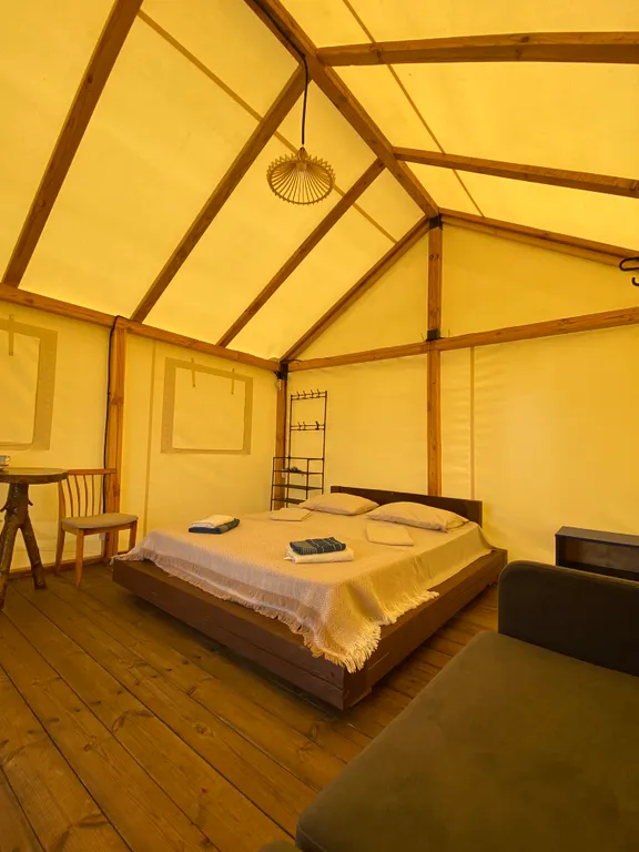 Глэмпинг с видом на море