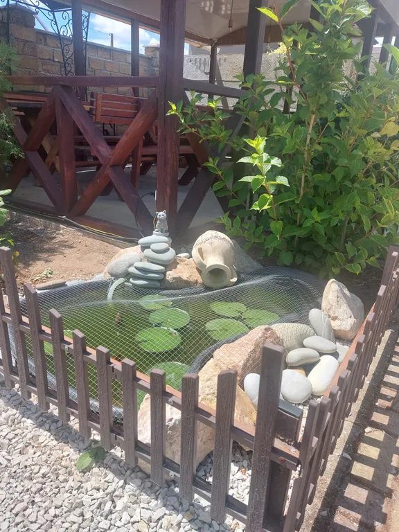 Уютная комната у моря