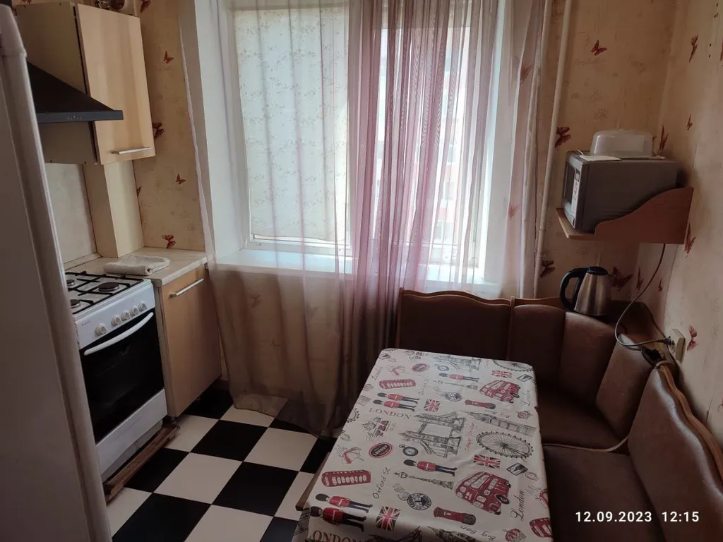 Уютная рядом с выездом на Новые территории и Крым