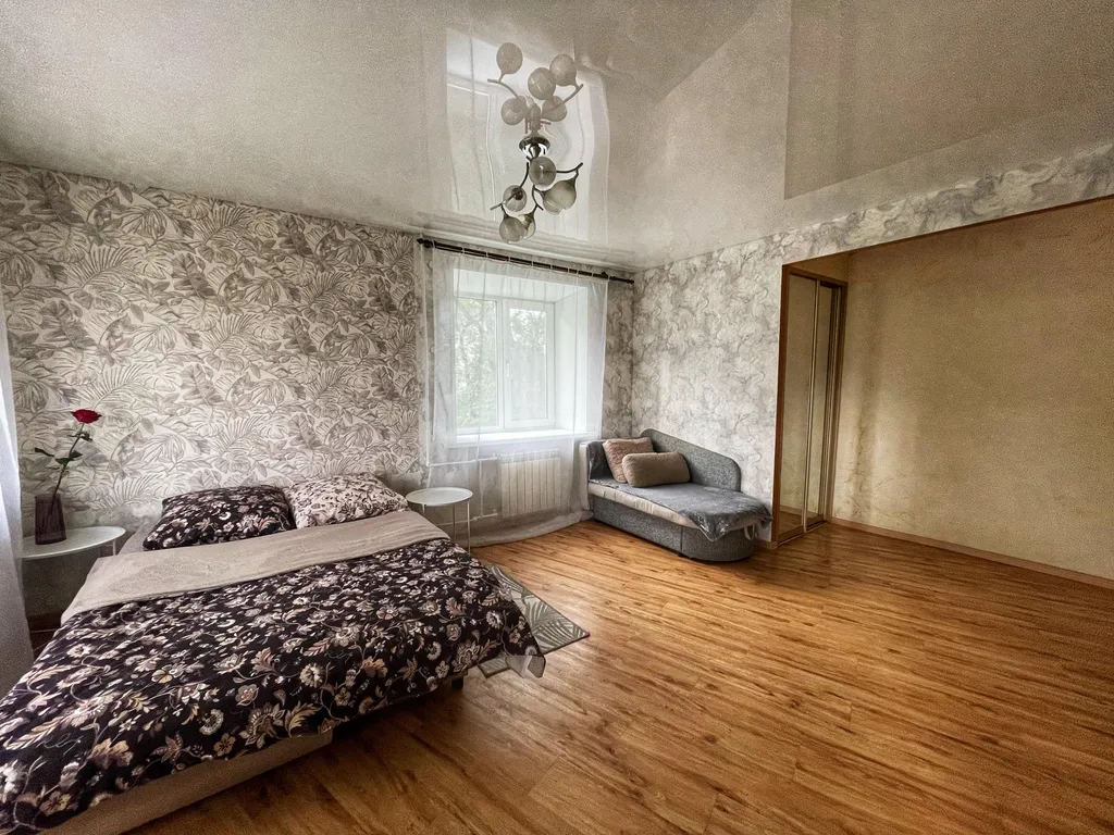 Чистая уютная квартира с современным ремонтом