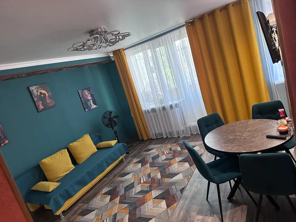 Уютная квартира в центре города — аренда посуточно в Тобольск