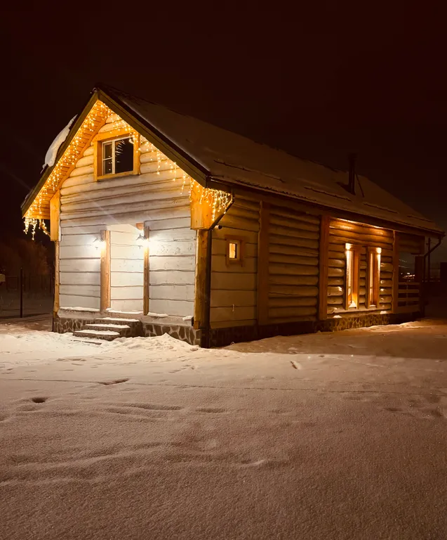 Коттедж Презентабельный и абсолютно экологичный дом из бревна — Красное Село