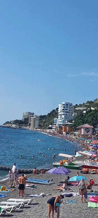 Квартира комфорт - класса у моря !