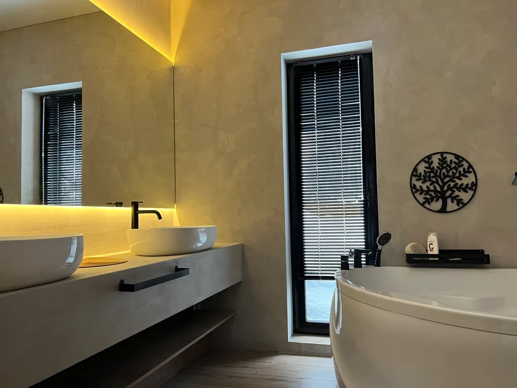 Дом премиум класса с панорамным видом на закат