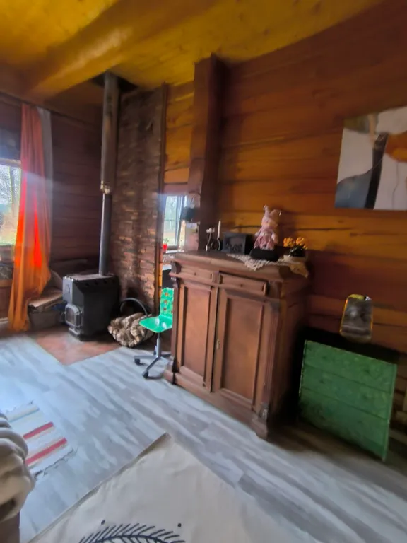 Атмосферный уютный экокоттедж из кедра с прудом