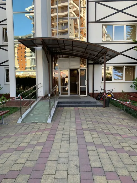 401 Alliance Apartments на Летней, 50