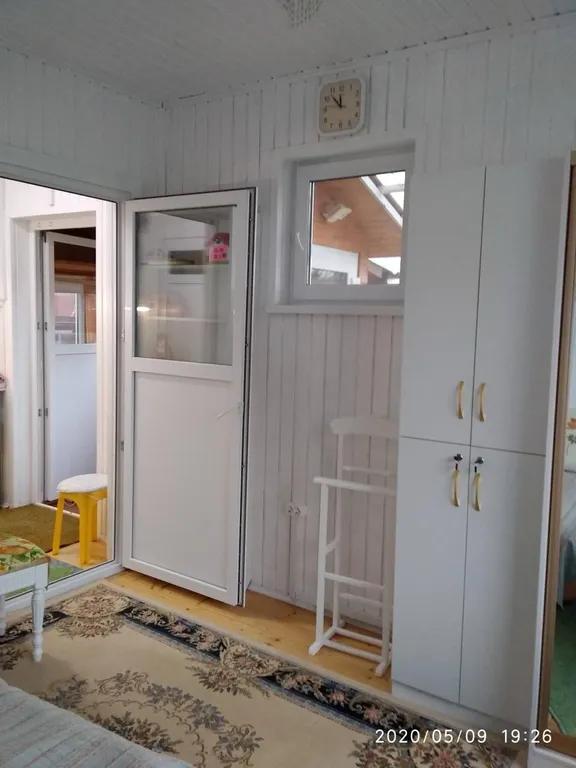 Домик у берега Волги