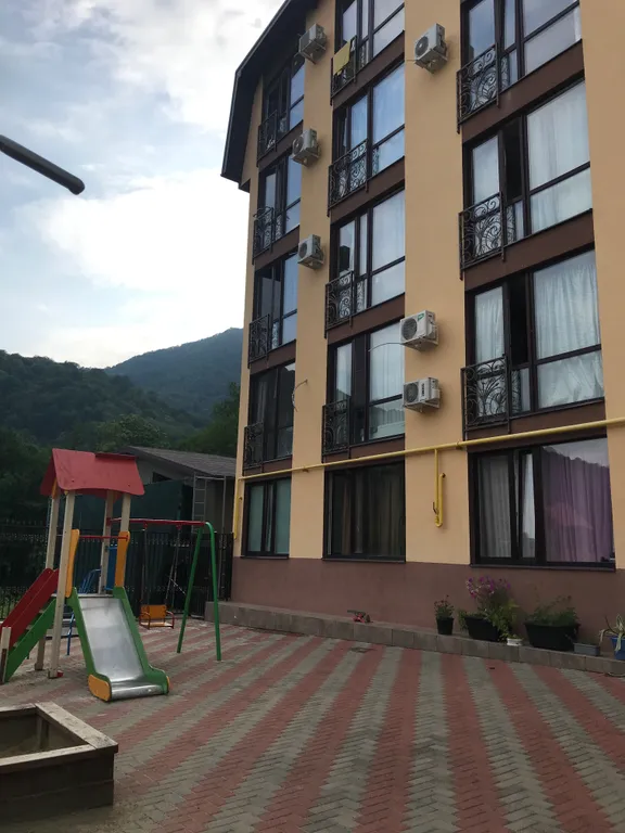 Апартаменты с видом на горы