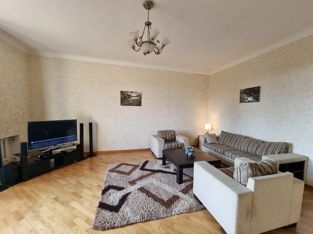 Сахиль апарт