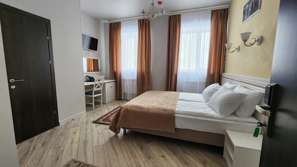 Комфортабельный номер в уютном 4* отеле - в тихом, зелёном районе