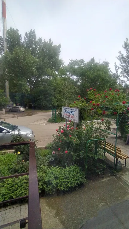 Квартира Квартира в квартале от моря c отдельным входом — Ейск