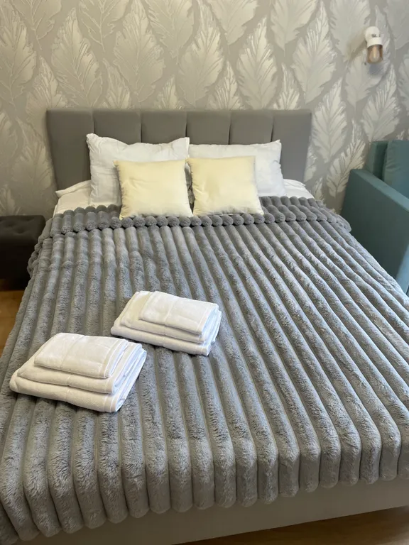 Квартира Уютная квартира с дизайнерским ремонтом — Песочный