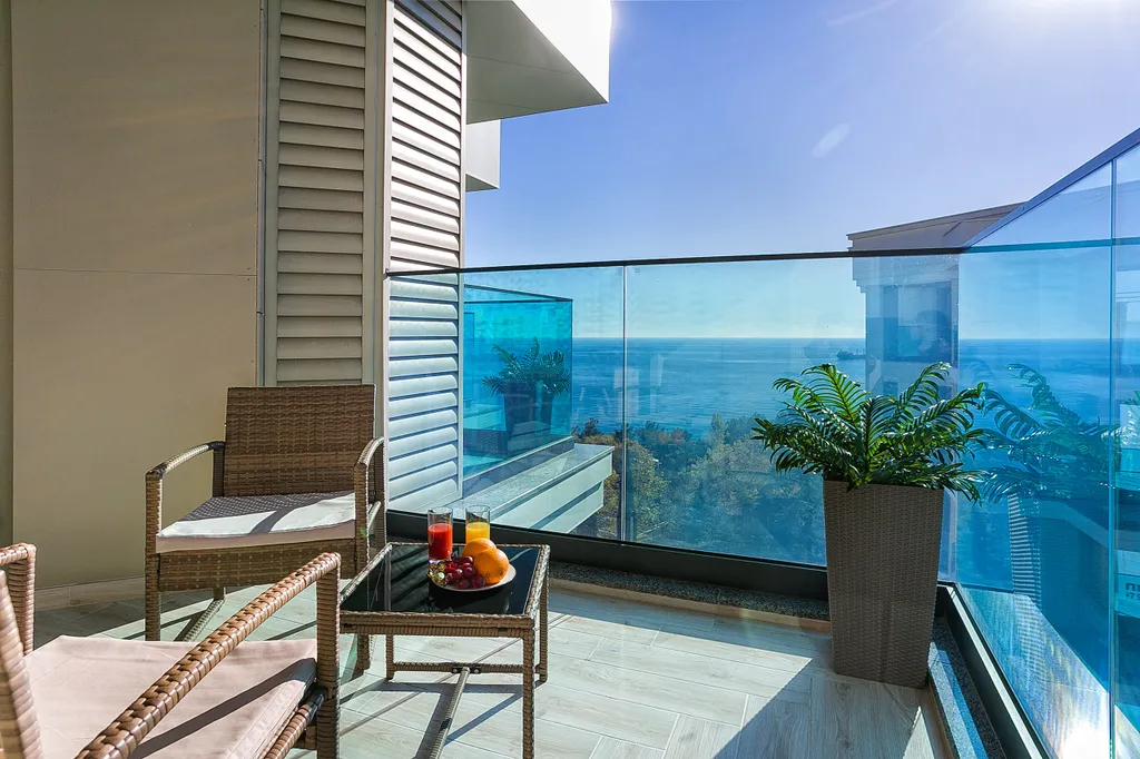 Квартира Симфония с двумя балконами и видом на море