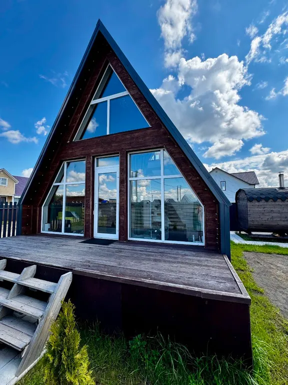 Коттедж Дом-шалаш A-frame с большим глубоким бассейном и баня на дровах — аренда посуточно в Щёлково