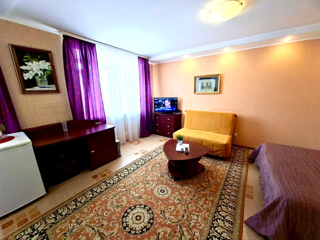 Уютная студия с видом на центральную площадь